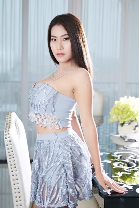 Lin Lin modelka porno archiwum