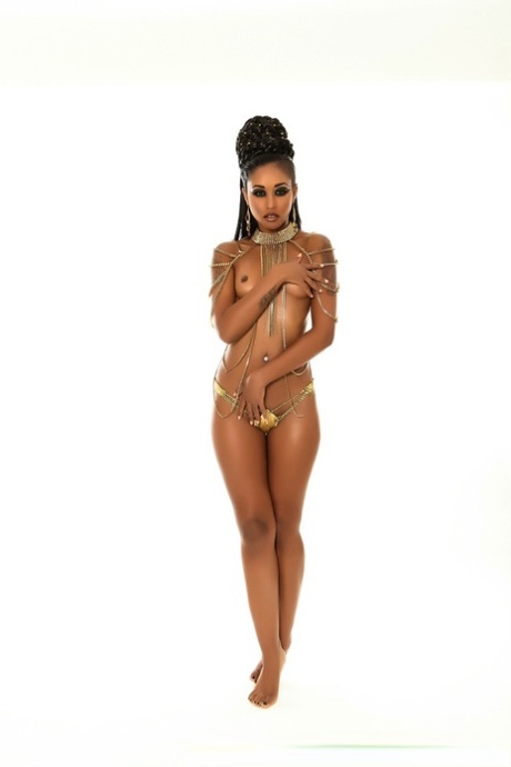 Skin Diamond aktorka nagości zdjęcia