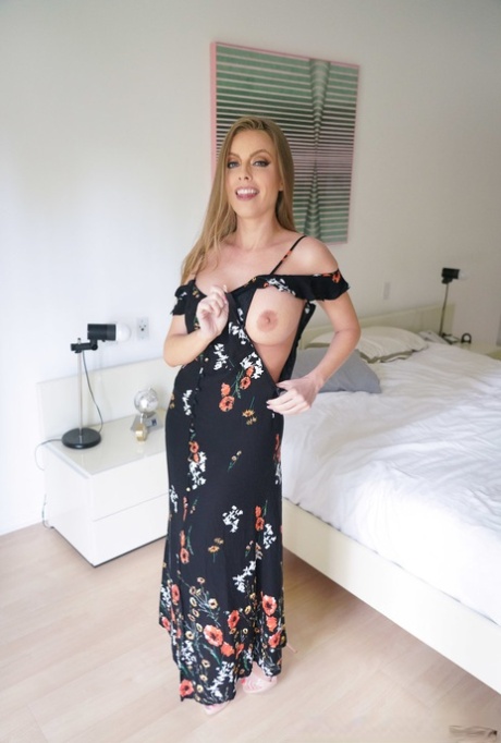 duża dupa japońska MILF góra piękna fotka